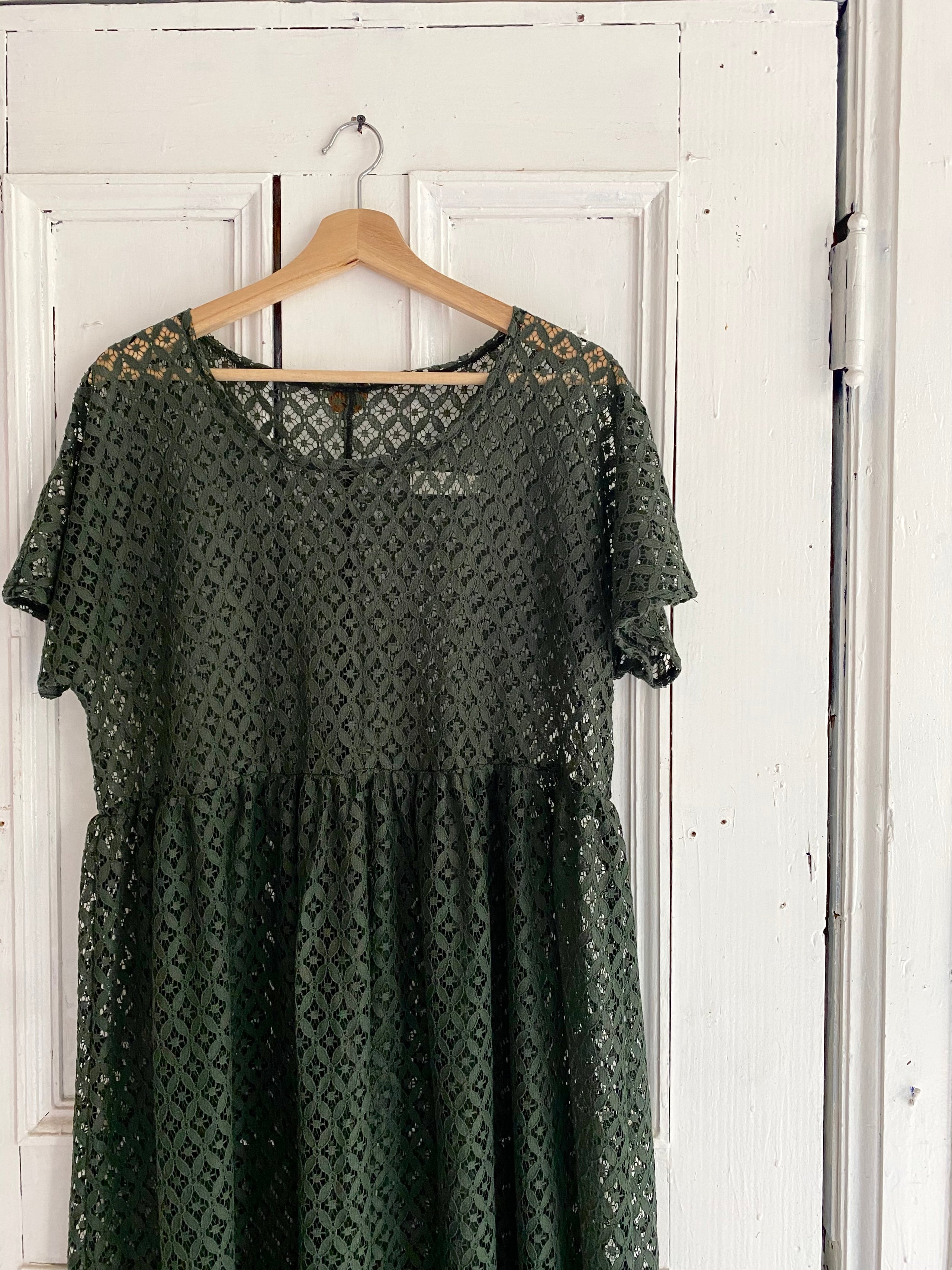 Green lace dress outlet canada